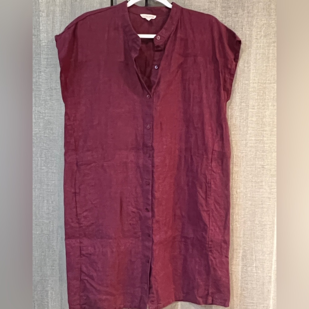 Medium plum colored linen dress excellent condition